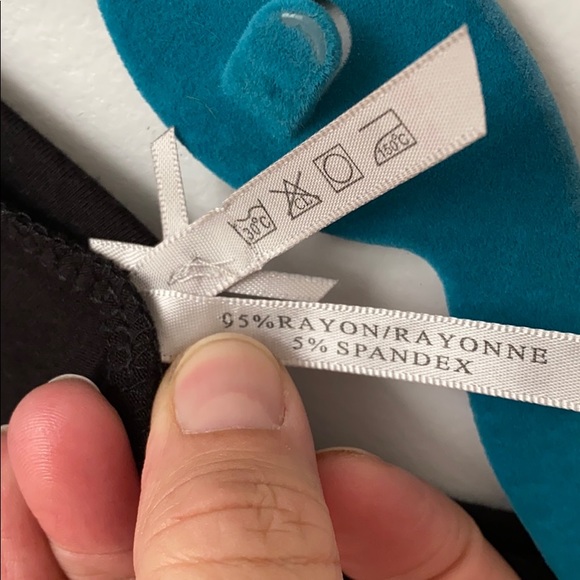 NWT J.O&CO V-Neck Short Sleeve Tee - Picture 6 of 7